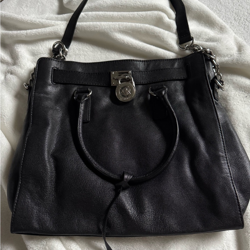 Michael Kors Black Leather Tote Bag and wallet